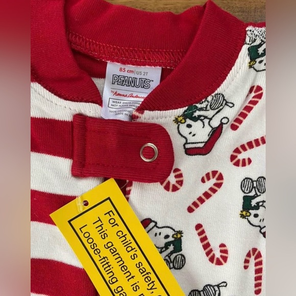 Hanna Andersson Toddler Peanuts Snoopy Christmas Sleeper Pajamas Size 85 CM 2t - Picture 3 of 4